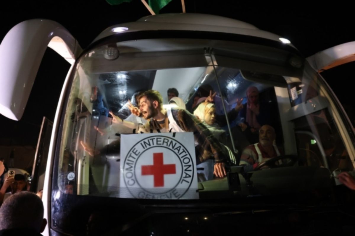 Χαμάς: Απελευθερώνει 11 Ισραηλινούς και έξι Ταϊλανδούς