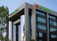 Η Pharmathen εξαγοράζει την CBL Patras έναντι 80 εκατ.
