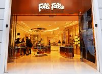 Folli Follie: «Ούτε εξάμηνο…» εάν δεν αποδεσμευθεί η περιουσία Folli Follie: «Ούτε εξάμηνο…» εάν δεν αποδεσμευθεί η περιουσία