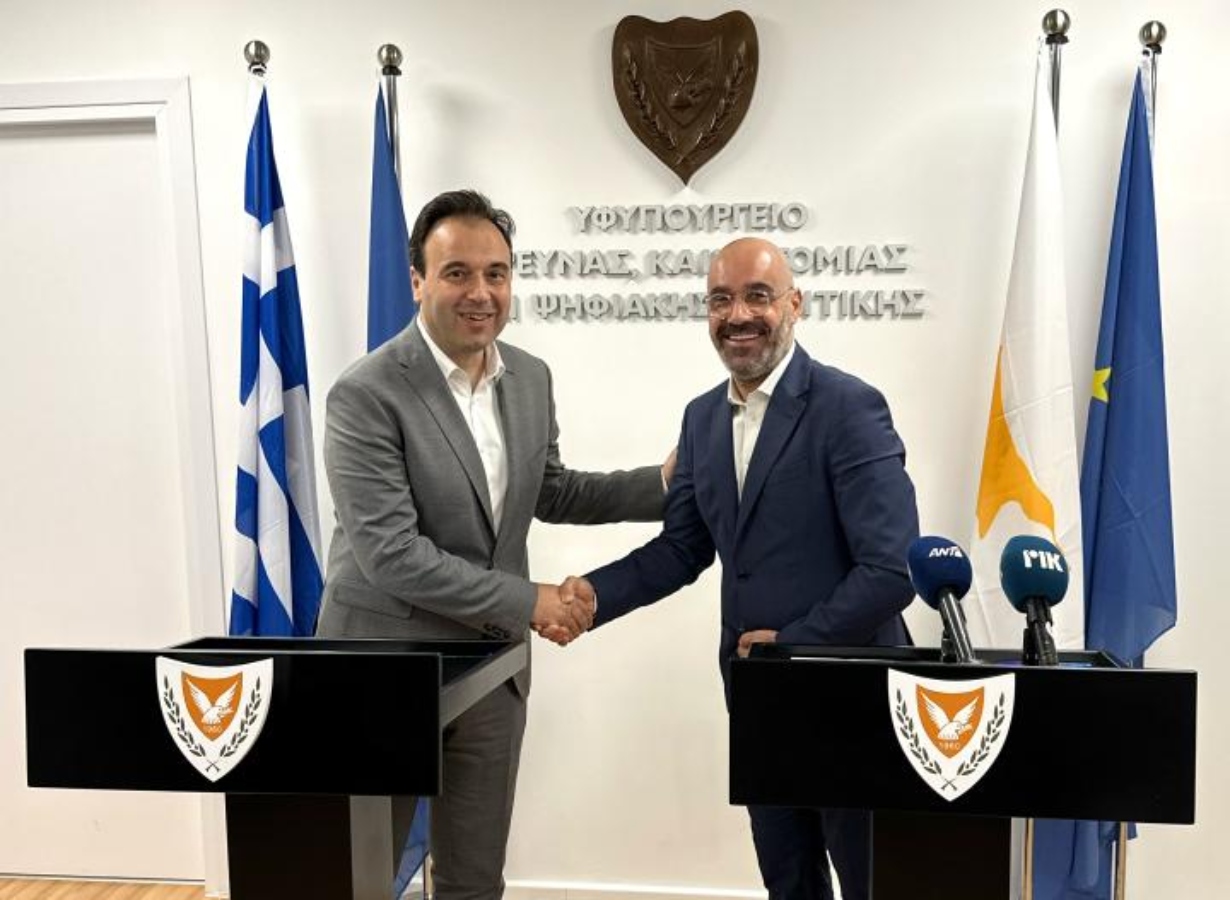 Ενισχύουν τη συνεργασία τους Ελλάδα και Κύπρος σε θέματα ψηφιακής διακυβέρνησης