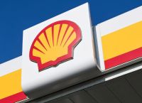 Shell: Τα μερίσματα 23 δισ. δολάρια και η στάση της εταιρείας έχουν αξοργίσει τους ακτιβιστές