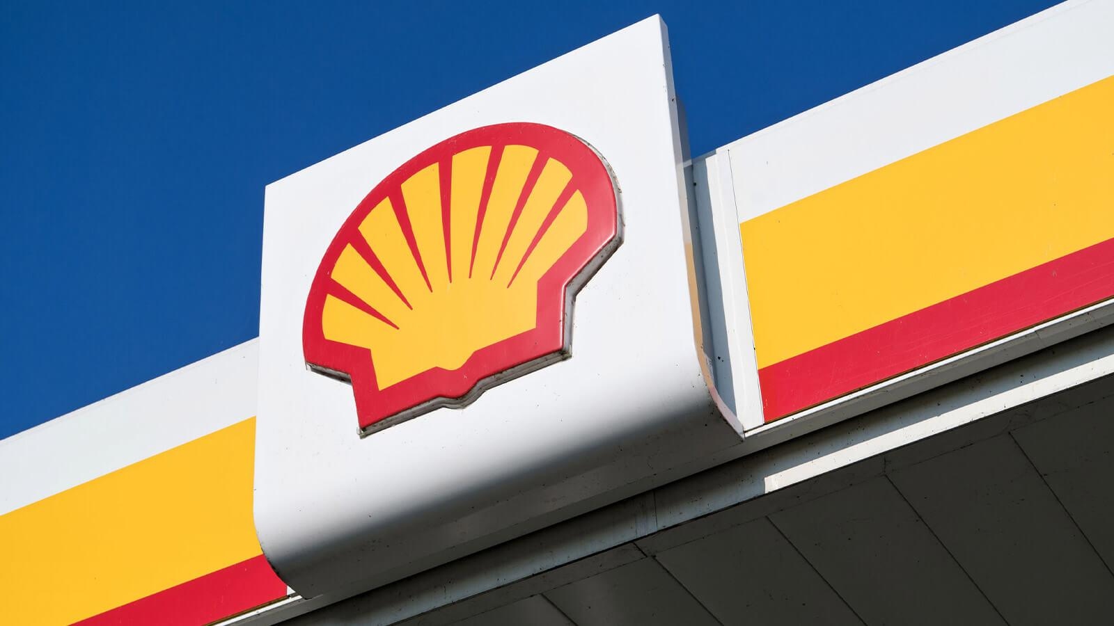 Shell: Τα μερίσματα 23 δισ. δολάρια και η στάση της εταιρείας έχουν αξοργίσει τους ακτιβιστές