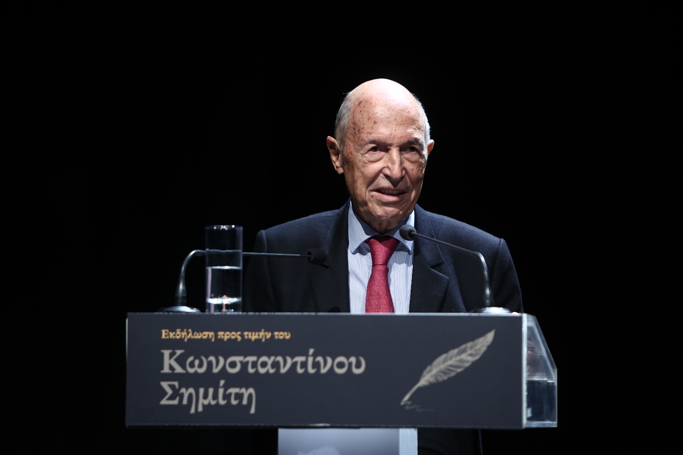 Kώστας Σημίτης: «Χρειάζεται σχέδιο και ευρύτερες συναινέσεις για να πάει η χώρα μπροστά» [vid]