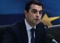 Σκρέκας: Πρόστιμο 1.672.000 ευρώ σε δύο πολυεθνικές για αισχροκέρδια [vid]
