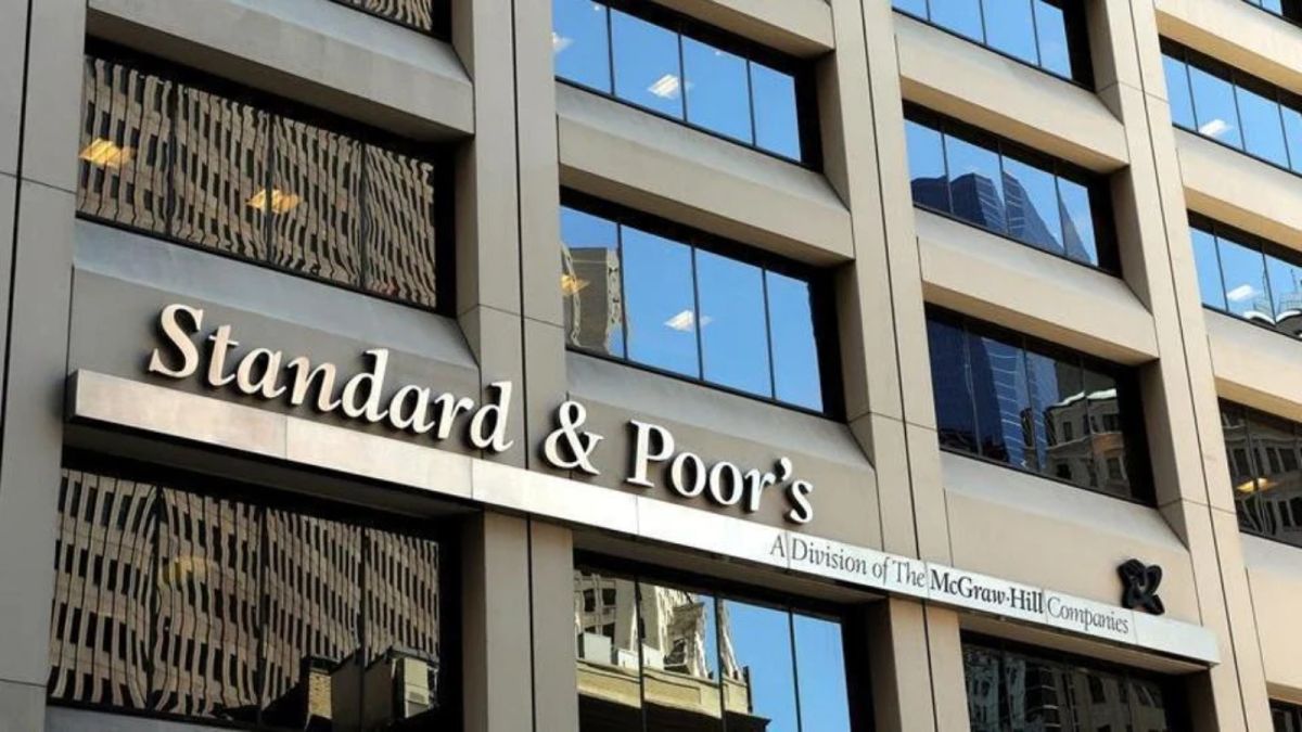 S&P: Οι 3 κίνδυνοι για τις ευρωπαϊκές τράπεζες – Η σύγκριση με τις ελληνικές