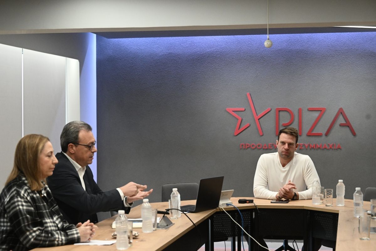 Συνεδριάζει το Εκτελεστικό Γραφείο του ΣΥΡΙΖΑ – Aπούσα η Έφη Αχτσιόγλου [vid]