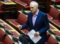 Γιώργος Βαρεμένος: Άφησε ανοιχτό το ενδεχόμενο αποχώρησής του από τον ΣΥΡΙΖΑ [vid]