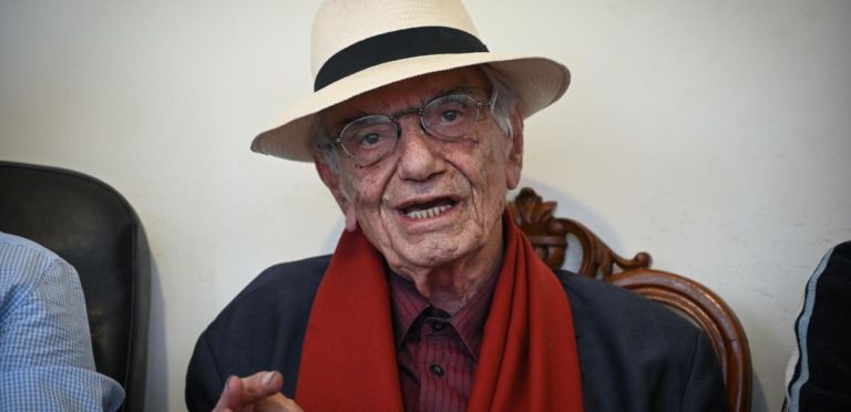 Writer and former MP Vassilis Vassilikos dies aged 89