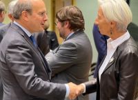 Χατζηδάκης στο ECOFIN: “Οι αμυντικές δαπάνες να λαμβάνονται υπόψιν στα υπερβολικά ελλείμματα”