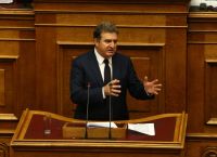 Περαιτέρω ενίσχυση του ΕΟΦ εξήγγειλε ο υπουργός Υγείας Μ. Χρυσοχοΐδης