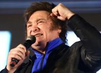 Χαβιέρ Μιλέι: Ανατρέπει τις ισορροπίες σε Λ. Αμερική και BRICS