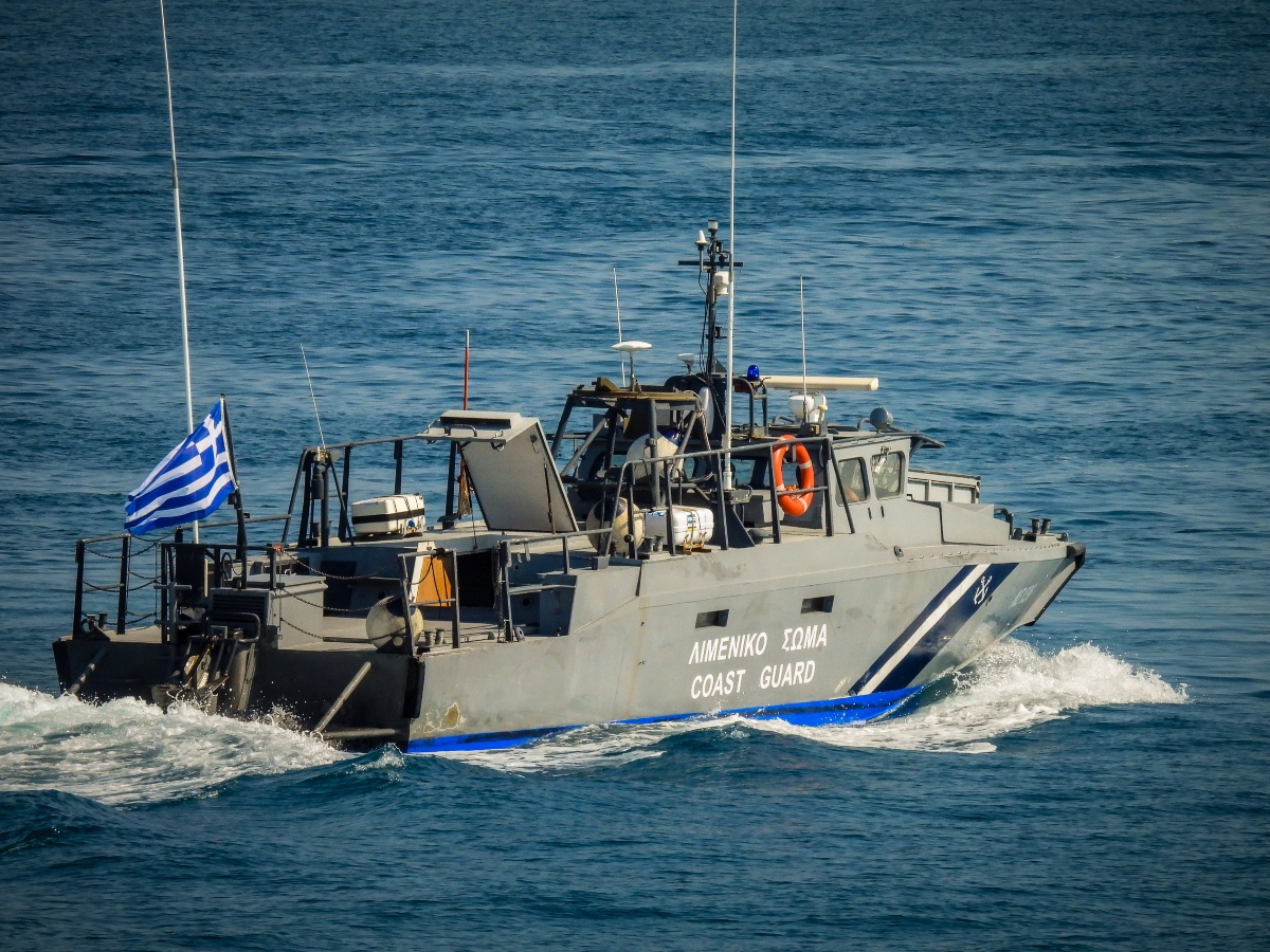 Ναυάγιο στη Λέσβο: Εντοπίστηκε σορός άνδρα – Εντείνονται οι έρευνες για 12 αγνοούμενους