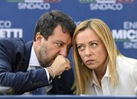 Ευρωεκλογές 2024: Η ιταλική δεξιά δεν θα κατέλθει ενωμένη Ευρωεκλογές 2024: Η ιταλική δεξιά δεν θα κατέλθει ενωμένη