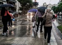 Αγριεύει ο καιρός με βροχές και καταιγίδες