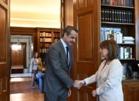 Συνάντηση του Πρωθυπουργού με την ΠτΔ