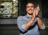 Ισπανία: Επιμένει ο Σάντσεθ – Επιμένουν και οι διαδηλωτές