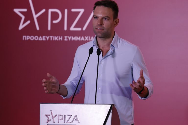 Ανυποχώρητος ο Κασσελάκης – Αποχώρηση Ομπρέλας και Αχτσιόγλου