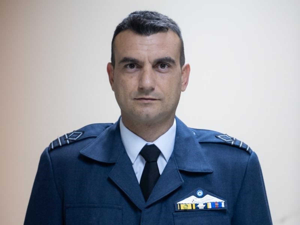 Τελετή απόδοσης τιμών στον επισμηναγό Επ. Κωστέα στο ΥΠΕΘΑ