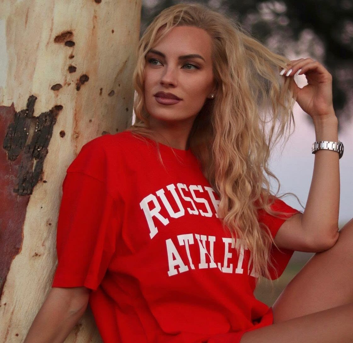 Τζούλια Νόβα: «Η Ηλιάνα Παπαγεωργίου είναι κακιά με «έθαψε» όταν ήμουν καλεσμένη της»
