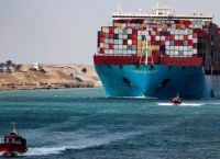Κρίση του Σουεζ: Πώς οι επιθέσεις των Χούτι στην Υεμένη βάζουν φωτιά στο παγκόσμιο εμπόριο