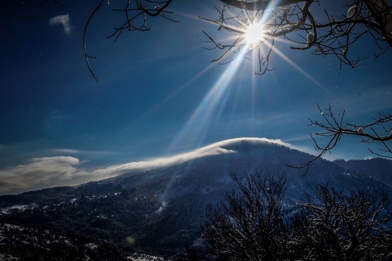 Samarina in Grevena: The highest Balkans village was covered in snow