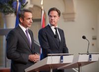 Mητσοτάκης: Οικονομία, μετανάστευση και διμερείς σχέσεις στη συνάντηση με τον Ρούτε