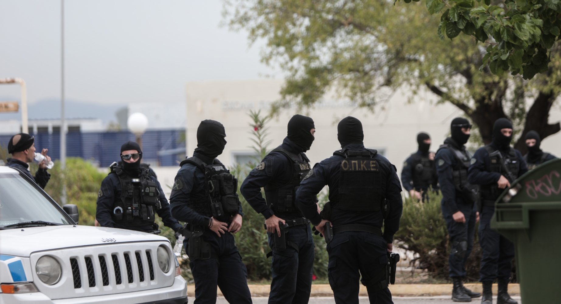 Γουδή: Εξουδετερώθηκε ενεργή βόμβα κοντά στην έδρα των ΜΑΤ
