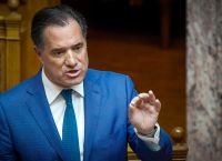 Άδωνις: «Δεν μιλάμε για οπαδούς, αλλά για οργανωμένες συμμορίες» [vid]