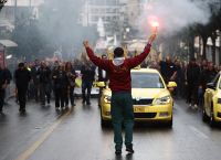 Σε απεργία για 4 ημέρες οι οδηγοί ταξί