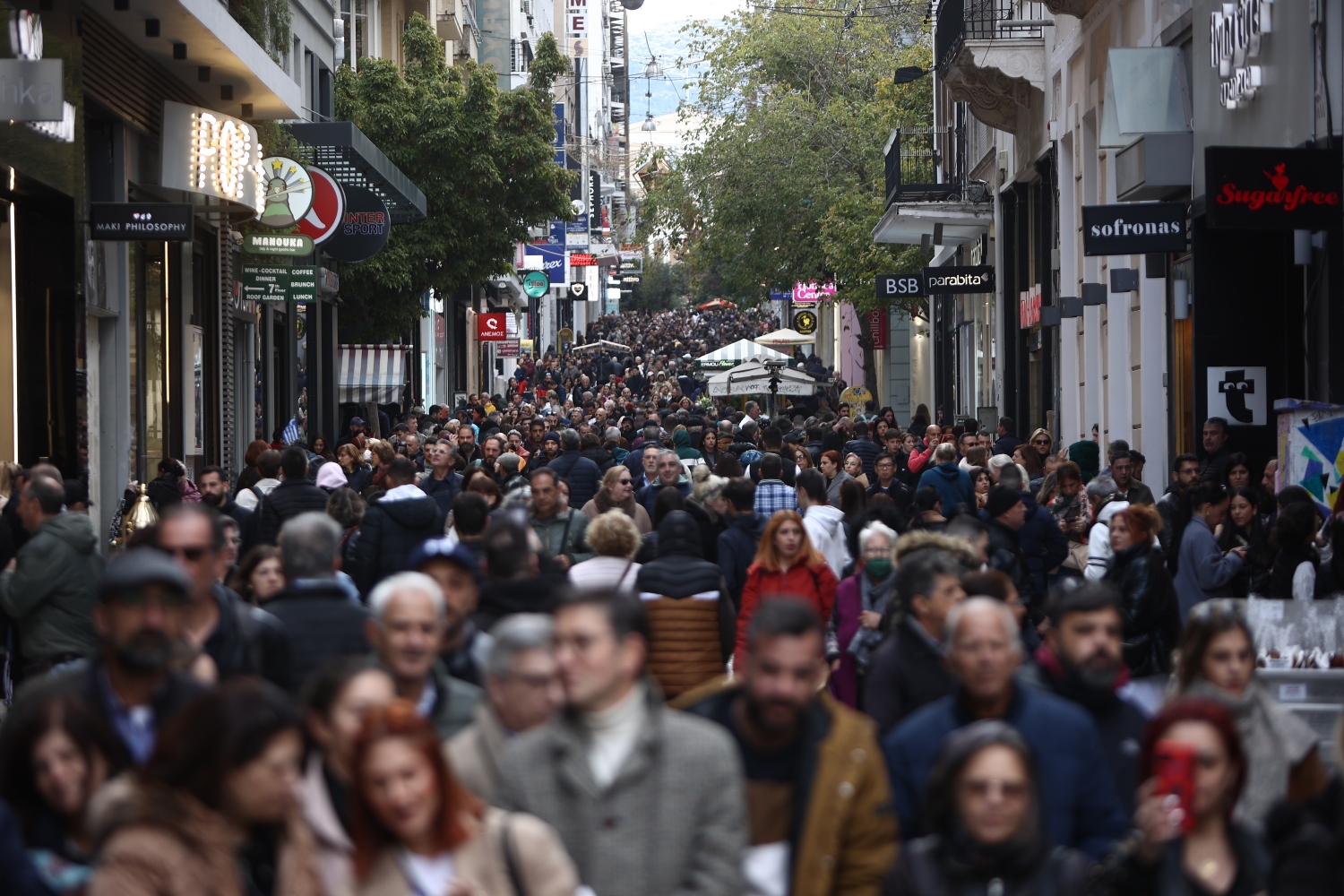 Χειμερινές εκπτώσεις: Πότε ξεκινούν και πόσο θα διαρκέσουν
