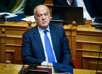 Φλωρίδης: «Η μήτρα του προβλήματος είναι το ποδόσφαιρο – Οι ιδιοκτήτες των ομάδων να αναλάβουν τις ευθύνες»