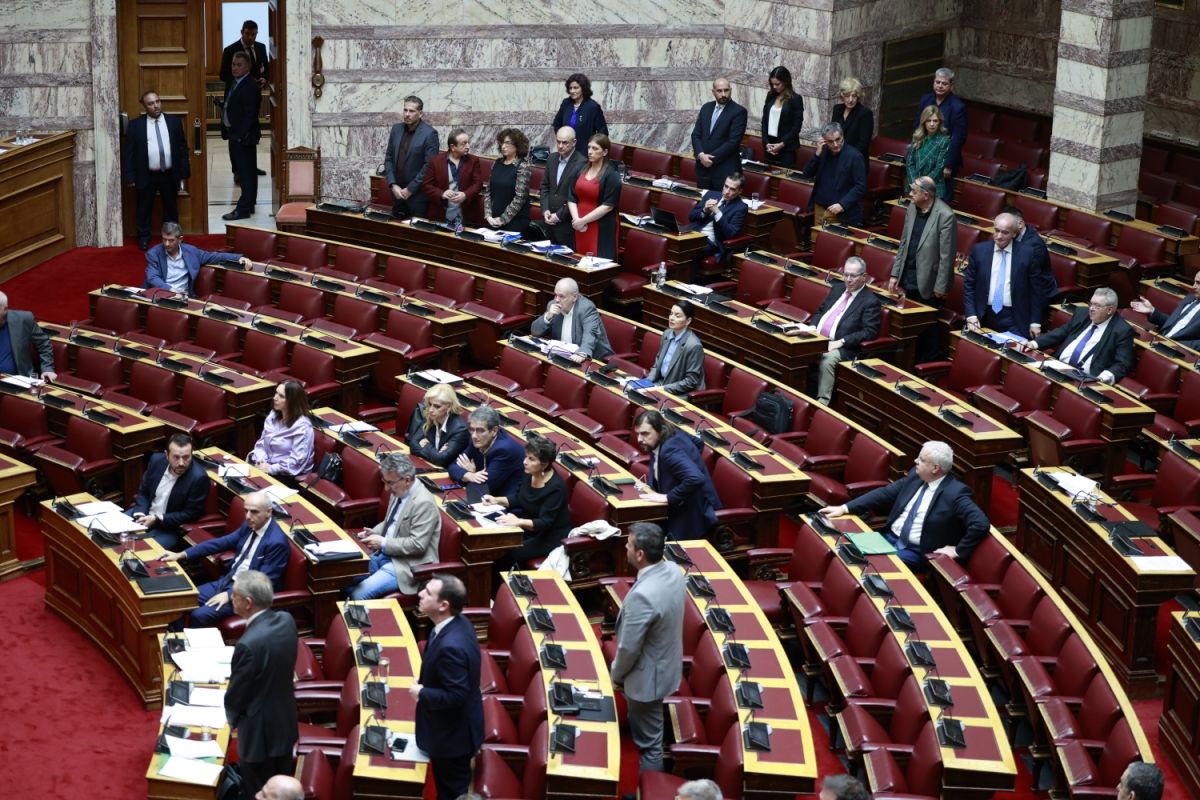 Ξεκίνησε η συζήτηση για το φορολογικό νομοσχέδιο – Ποιοι έκαναν ένσταση αντισυνταγματικότητας