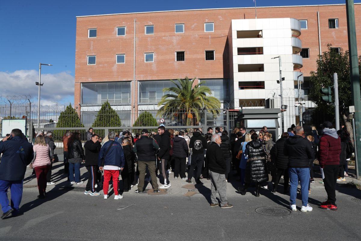 “Δεν τον είχα για αυτό το πράγμα, αν το ήξερα θα είχα πάει στην αστυνομία” είπε ο πατέρας του 18χρονου