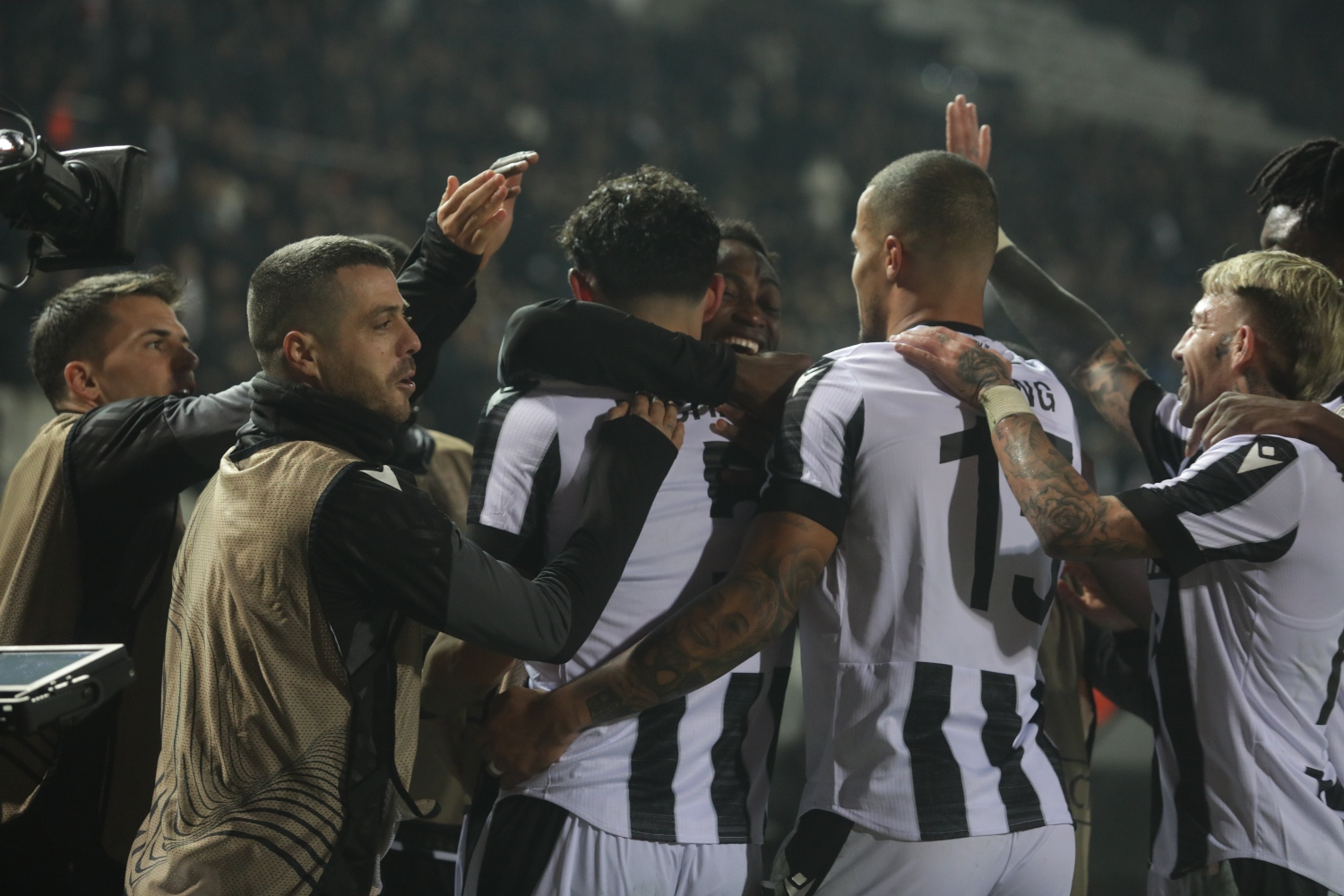 ΠΑΟΚ Ελσίνκι,4-2: Μόνο εσύ! Πρώτη ελληνική ομάδα με 16 βαθμούς σε όμιλο [vid]