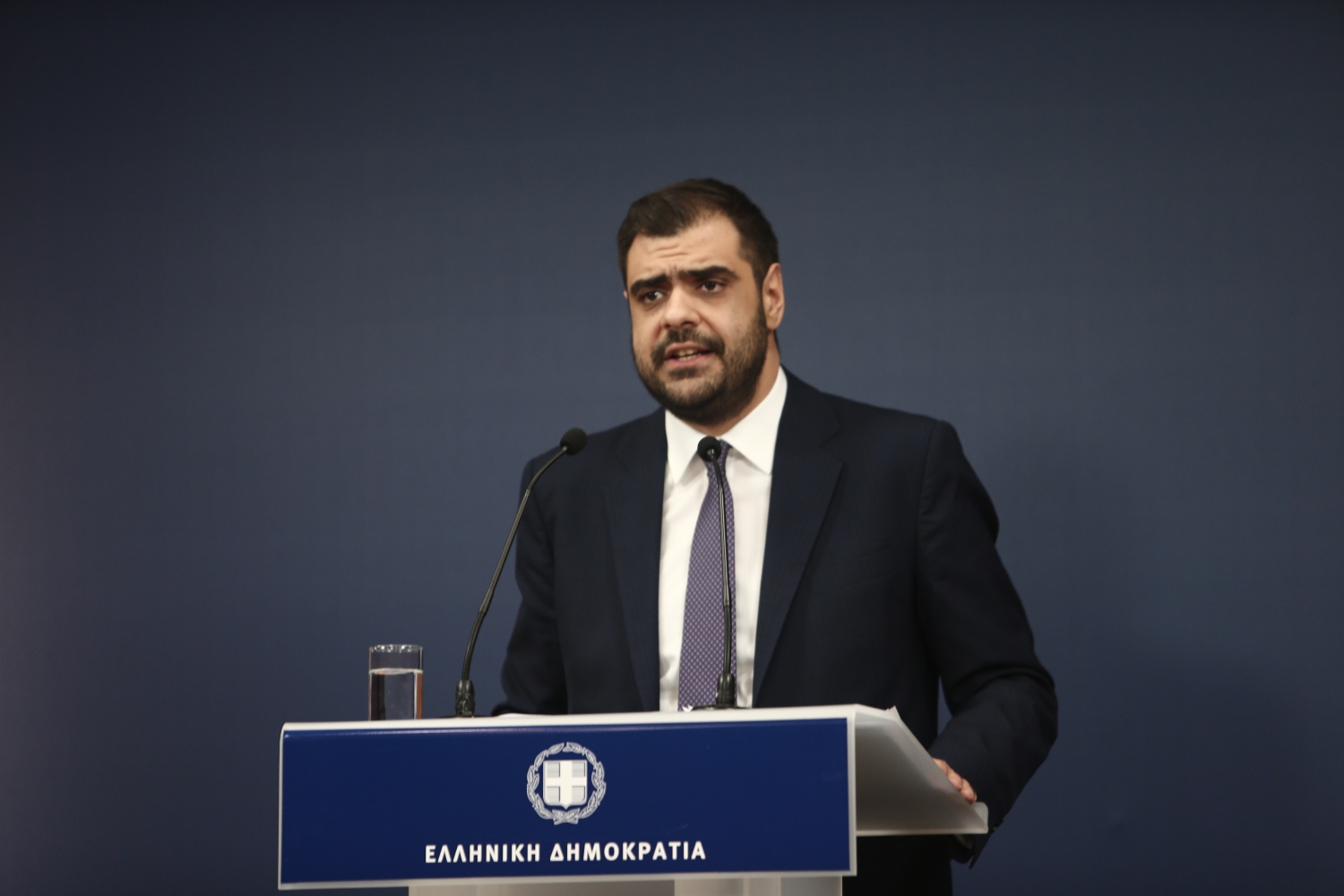 Τροπολογία για μετανάστες: Κομματική πειθαρχία για όλους στη Ν.Δ. πλην του Αντώνη Σαμαρά