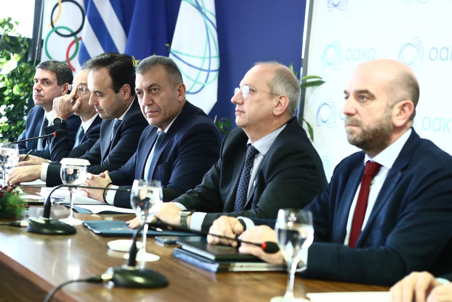 Νέα μέτρα κατά της οπαδικής βίας – Συνάντηση Γ. Βρούτση με τις ΠΑΕ