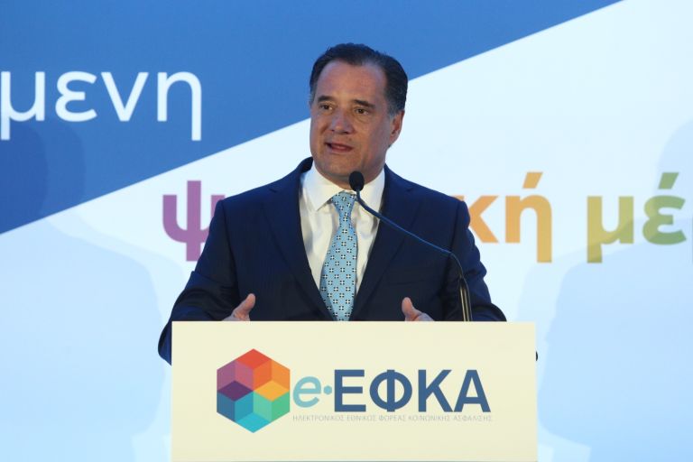 Άδωνις: Την πολιτική την βλέπω σαν σκυταλοδρομία [vid]
