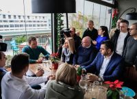 Συνάντηση Κασσελάκη με δημοσιογράφους: «Πρέπει να γίνουμε καλύτερη χώρα» [vid]