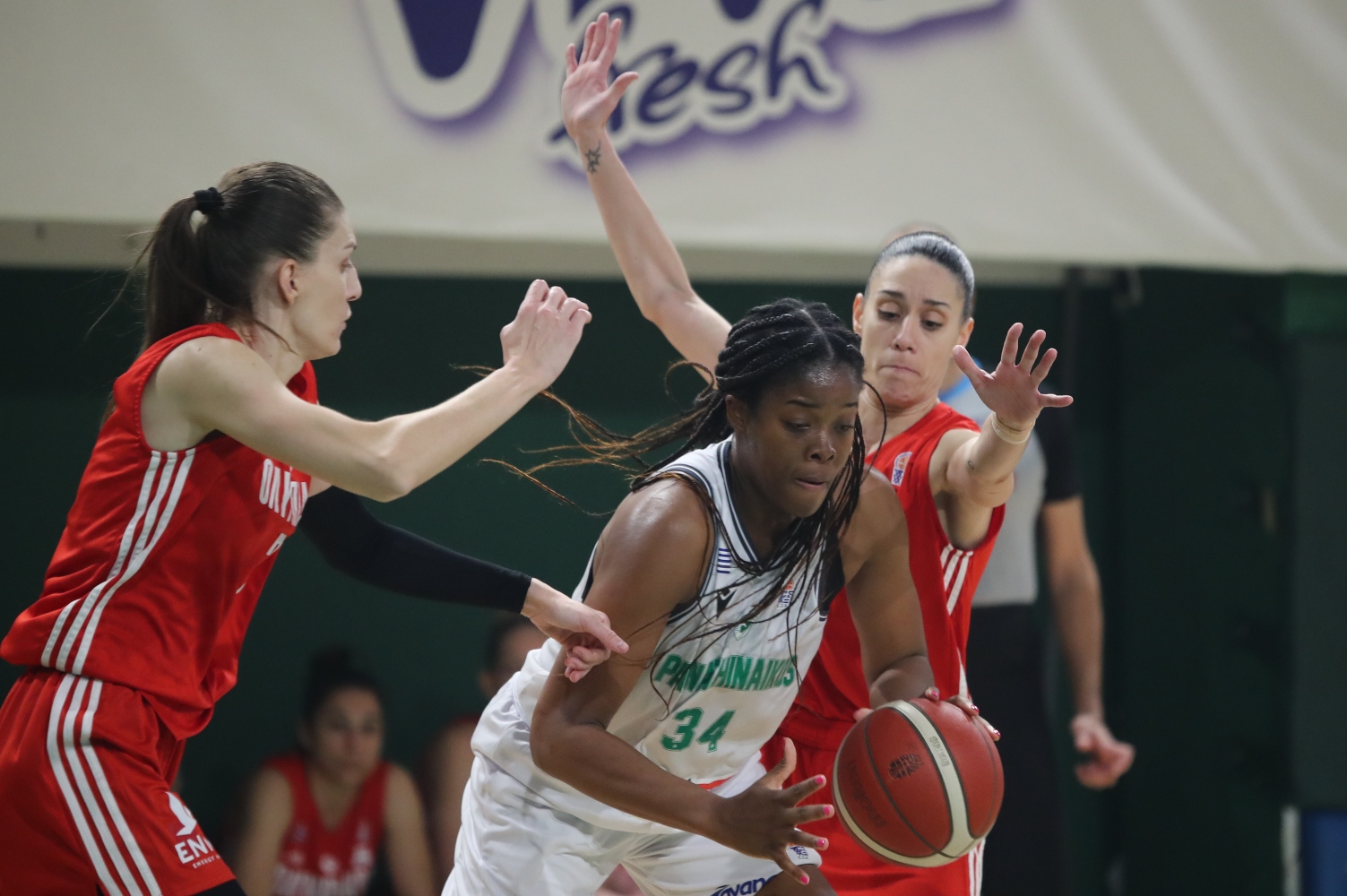 Μπάσκετ Γυναικών: Ο Παναθηναϊκός νίκησε 65-61 τον Ολυμπιακό