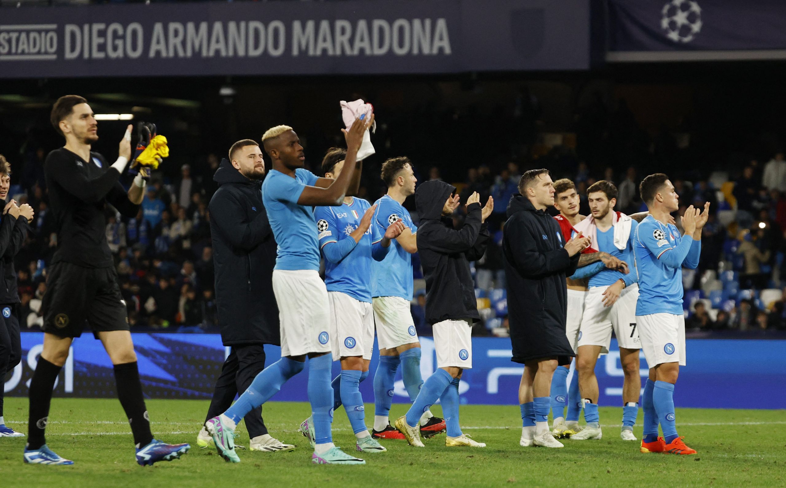 Νάπολι – Μπράγκα: 2-0 με δόση τύχης ο Όσιμεν