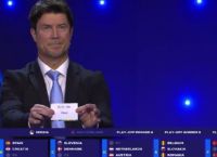 Euro 2024: Επική «φάρσα» με ήχους από ερωτική ταινία αναστάτωσε την κλήρωση [vid]
