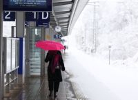 Χάος στην Ευρώπη λόγω χιονιά: Ακυρώθηκαν δεκάδες πτήσεις και στο αεροδρόμιο του Άμστερνταμ