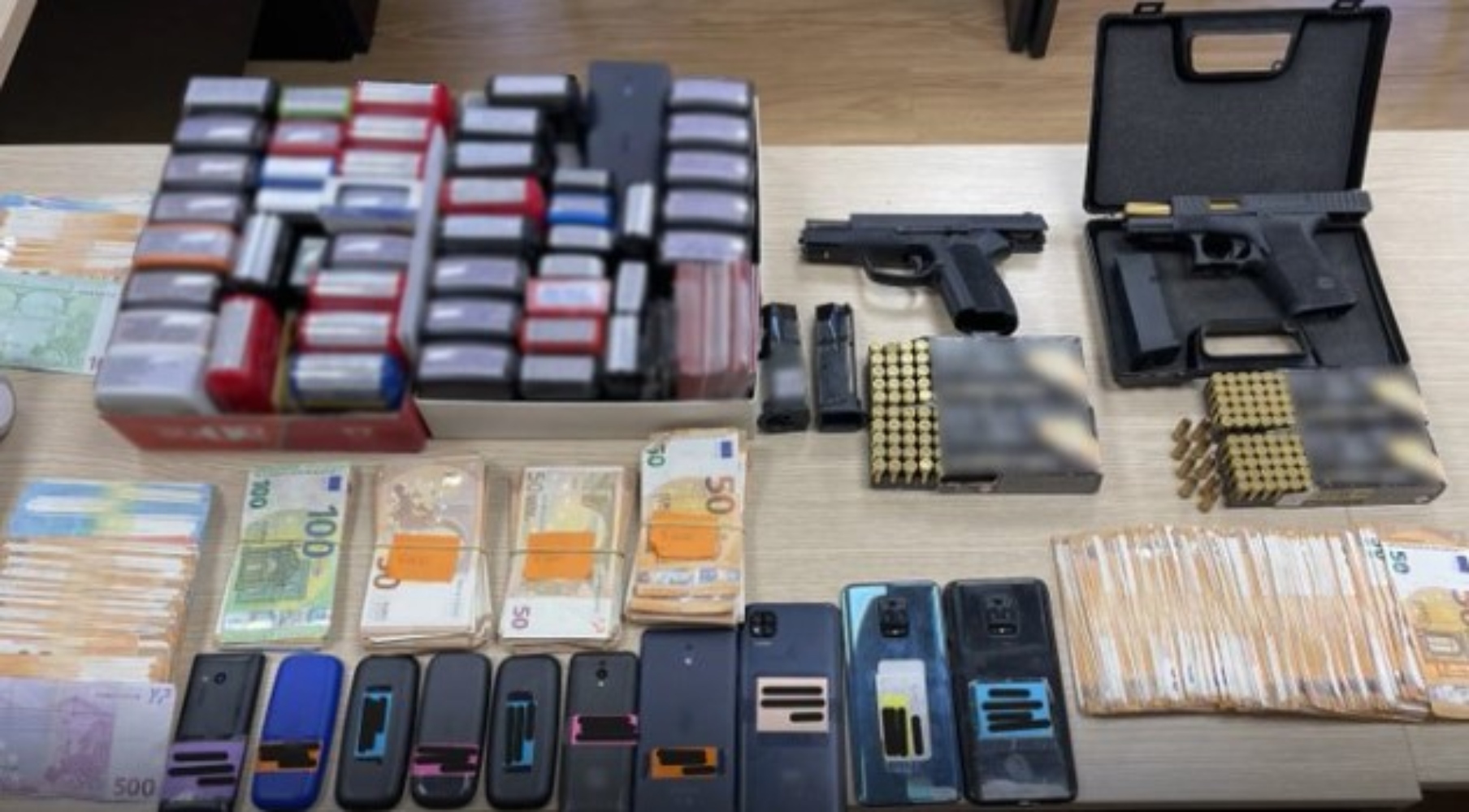 Εξαρθρώθηκε σπείρα για φορολογικές απάτες άνω των 15 εκατ. ευρώ