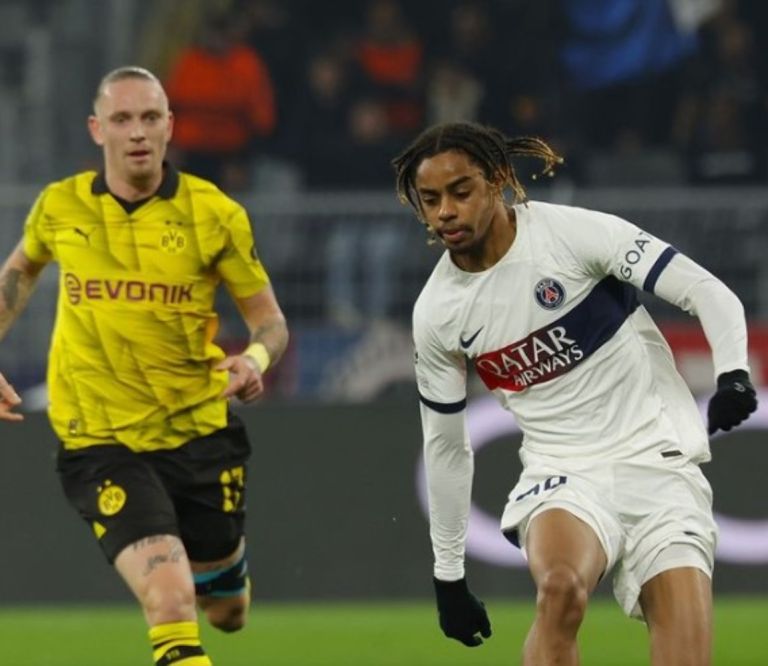 Champions League: H Παρί με ισοβαθμία μπόρεσε να πάρει το εισιτήριο για τους «16» [vid]