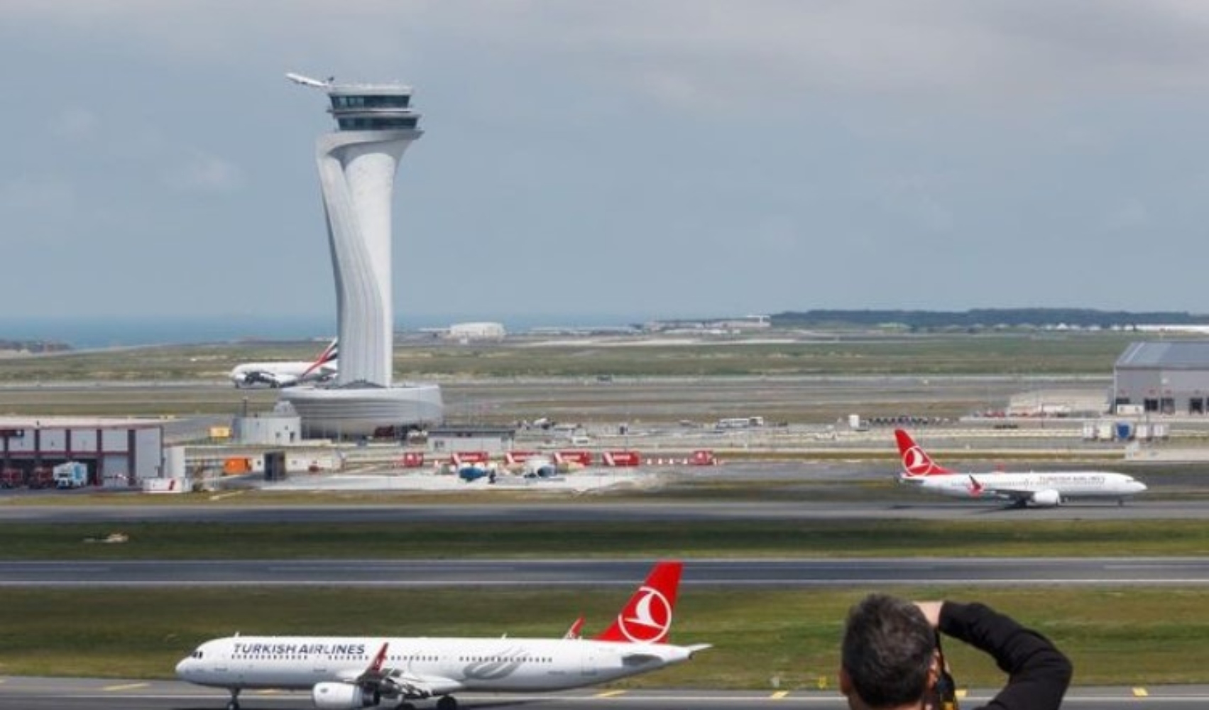 Τα ευρωπαϊκά αεροδρόμια που μπήκαν στο top 10 των πιο πολυσύχναστων του κόσμου για το 2023