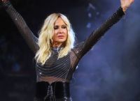 Άννα Βίσση: Ανανεωμένη και λαμπερή στην πρεμιέρα της η απόλυτη Ελληνίδα Σταρ