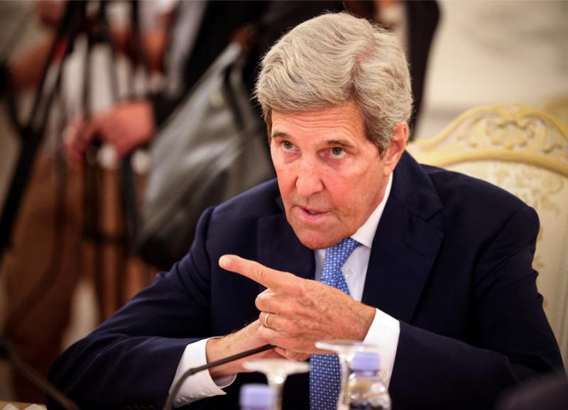 COP28: «Τελευταία ευκαιρία» να περιορίσουμε στον στόχο του 1,5°C την άνοδο της θερμοκρασίας λέει ο Τζον Κέρι