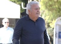 Σπάνιο βίντεο με τον Πασχάλη Τερζή στο αυτοκίνητο – Πάει την βόλτα του στο χωριό