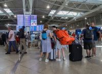 ΙΝΣΕΤΕ: Πάνω από 2 εκατ. οι αφίξεις στη χώρα, τον Οκτώβριο ΙΝΣΕΤΕ: Πάνω από 2 εκατ. οι αφίξεις στη χώρα, τον Οκτώβριο