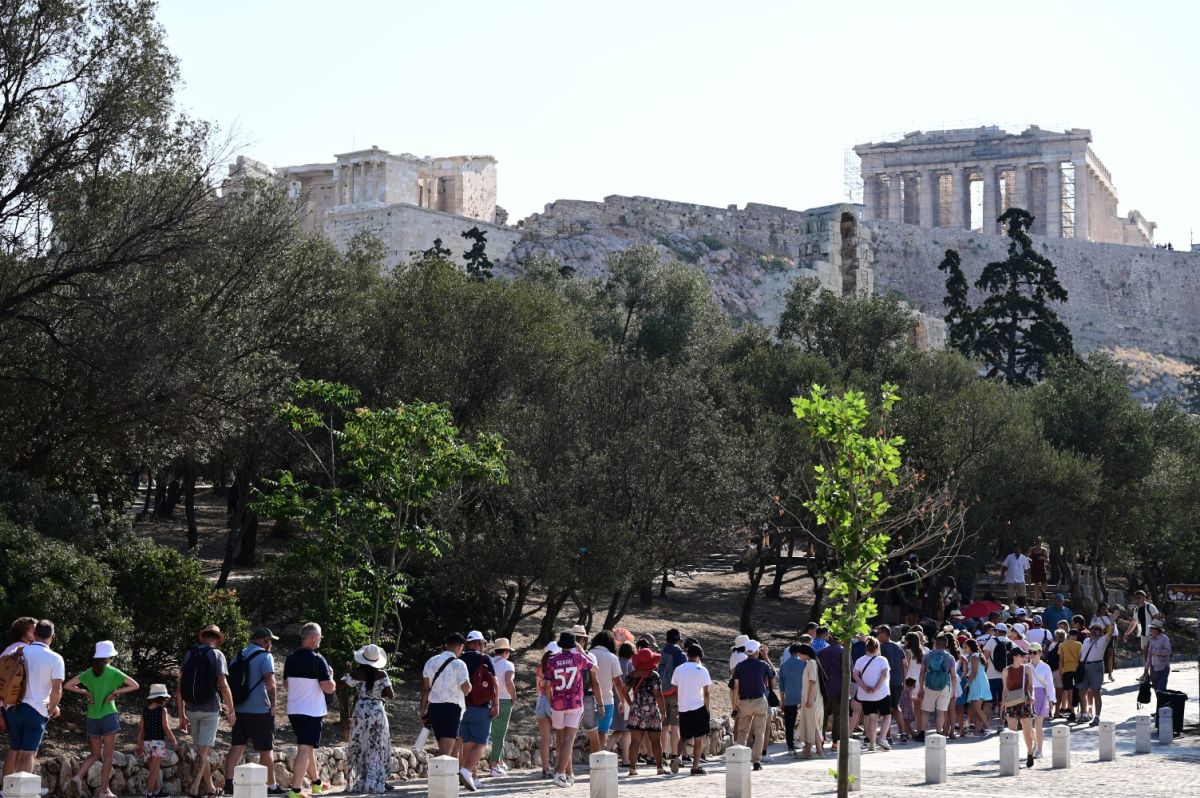 Ψηλότερους ρυθμούς ανάπτυξης σε σύγκριση με τον παγκόσμιο τουρισμό παρουσίασε η Ελλάδα το 2023